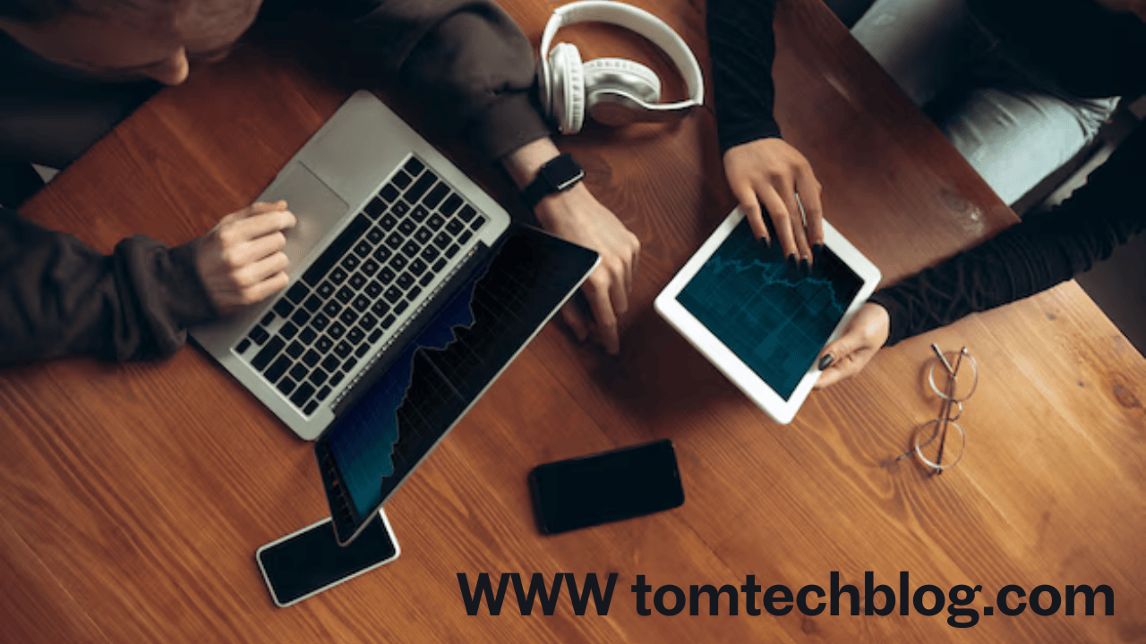 TomTechBlog site showcasing latest technology trends and gadgets