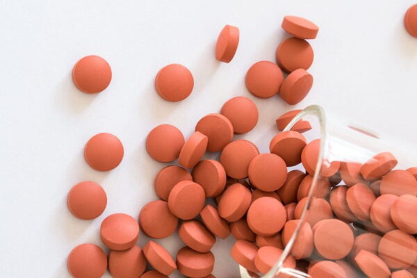 Ibuprofen: A Deep Dive into the World’s Most Common Painkiller Ibuprofen: A Deep Dive into the World's Most Common Painkiller